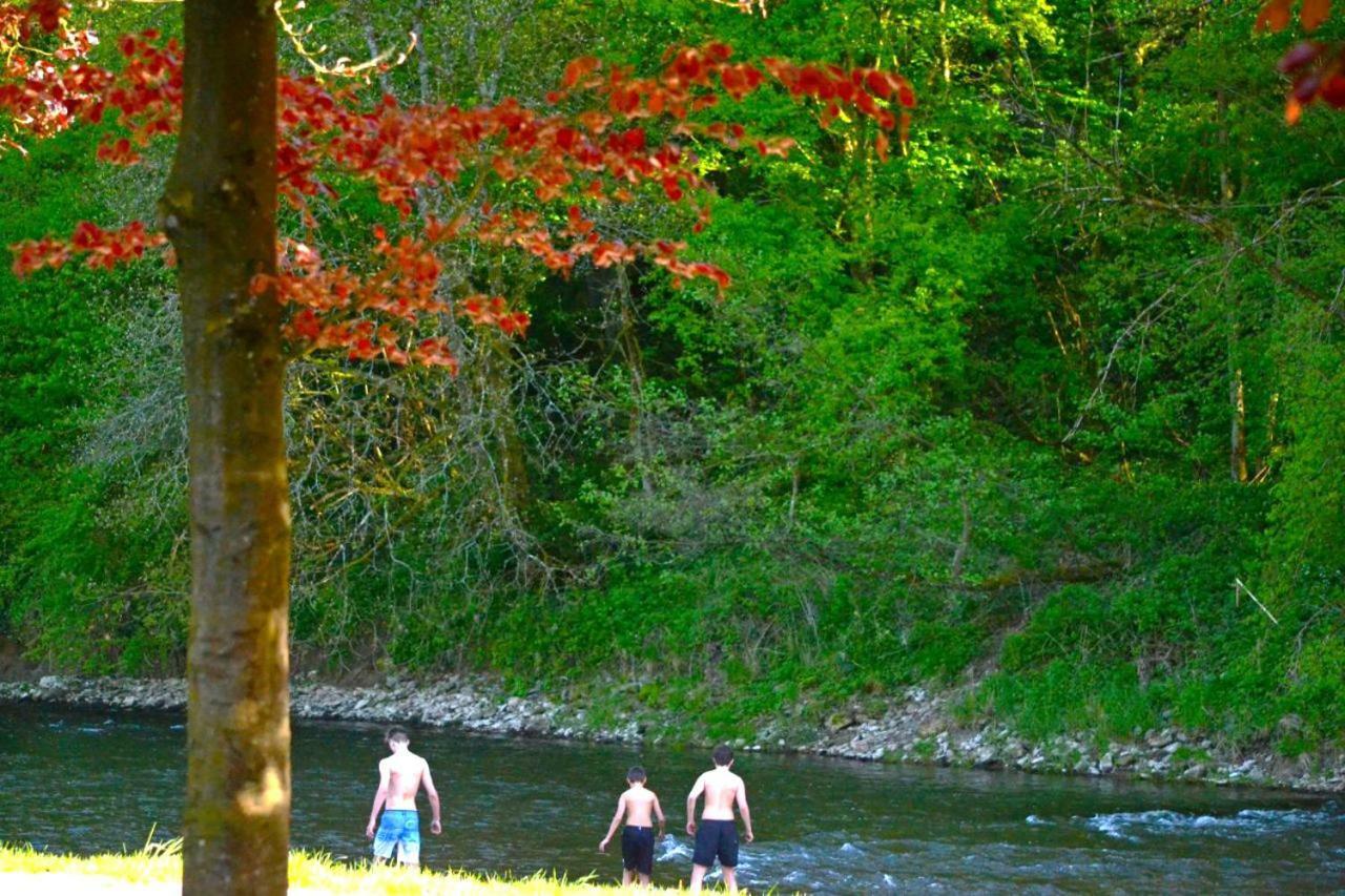 Camping Village Sy Ferrières Dış mekan fotoğraf